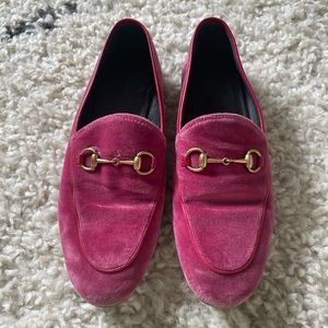 Gucci Jordaan Loafer Mule Pink Velvet